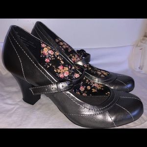 Solanz Rory Mary Jane heels